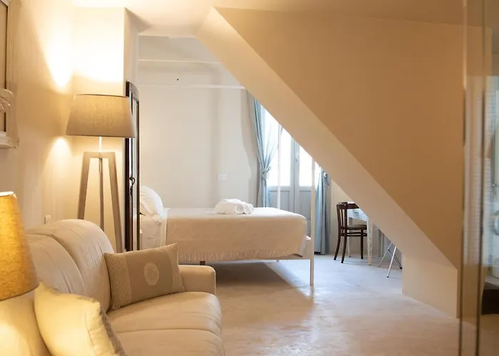 Dimore Storiche Casalnuovo * 孔韦尔萨诺