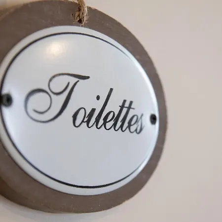 Dimore Storiche Casalnuovo 콘베르사노